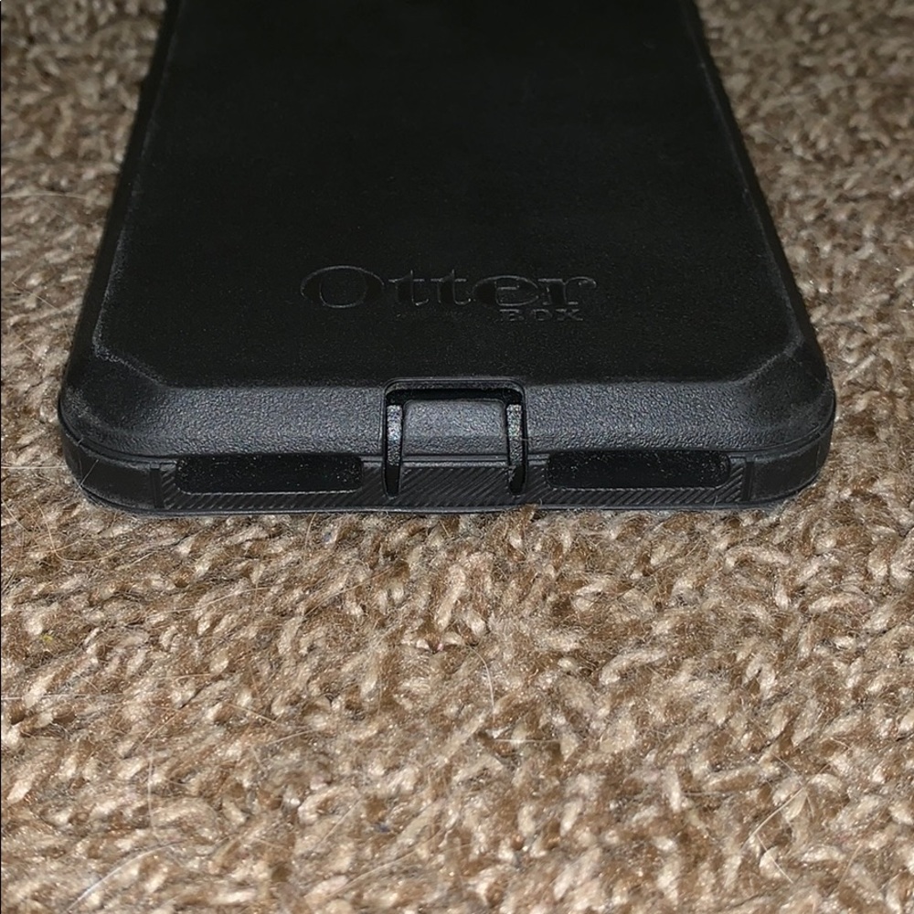 Iphone 7 Plus Otterbox Defender - image 4